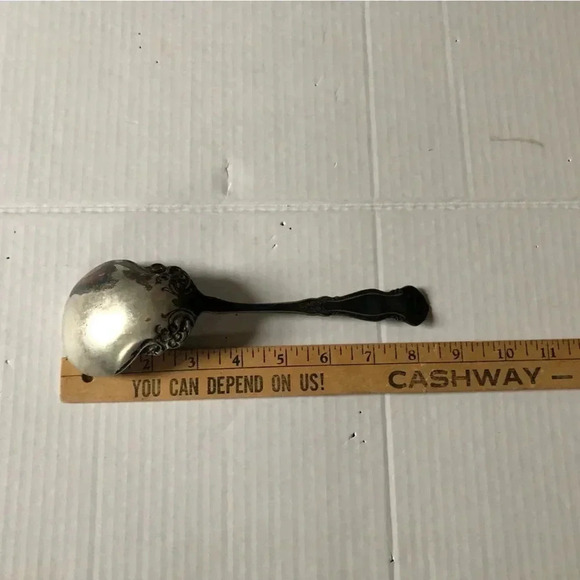 Antique Wm Rogers & Son Serving Spoon - Picture 7 of 8